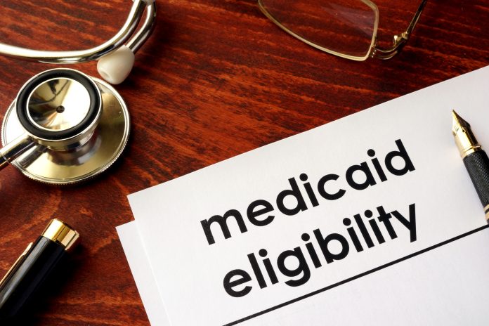 Guiding Your Friend Through the Medicaid and CHIP Application Process